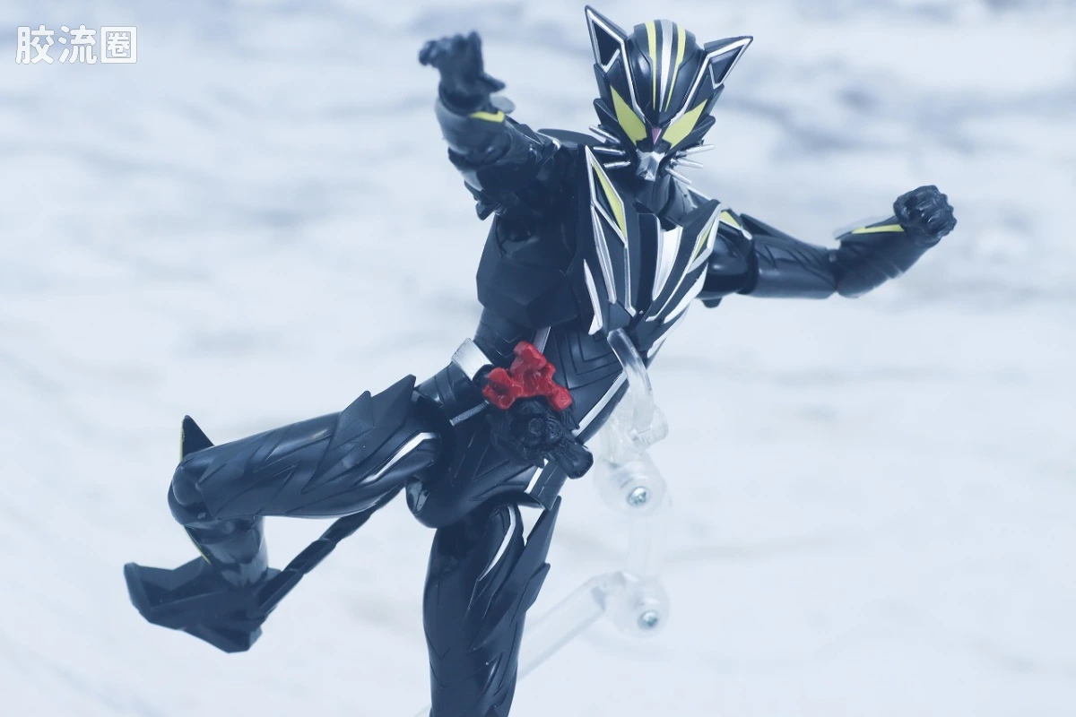 假面骑士超可动人偶/Action Figure null 假面骑士狸断 - 图片
